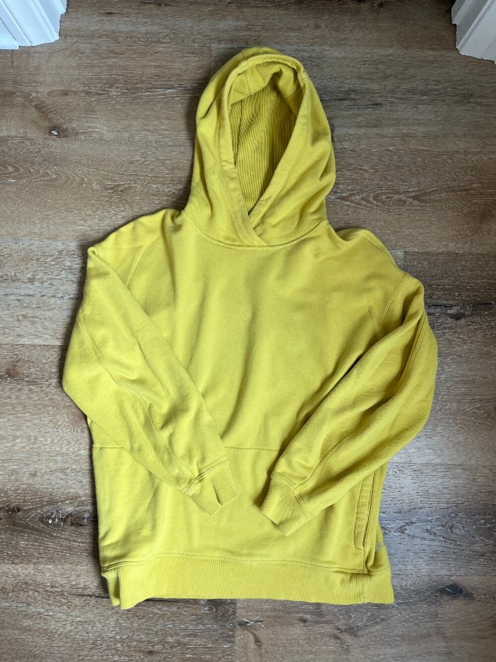 Lululemon oversized hoodie, size 4